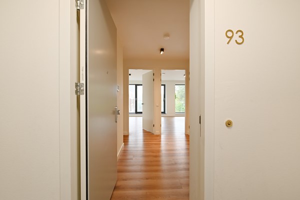 Medium property photo - Zodiakplein 93, 2516 CH Den Haag